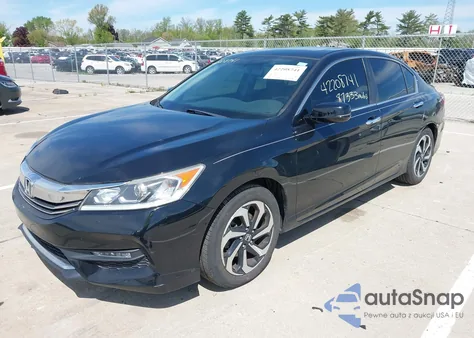 2017 Honda Accord Ex-L z USA, uszkodzony, nr VIN 1HGCR2F86HA126771